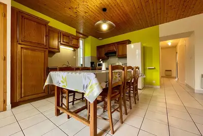 Image de Maison de plain-pied rénovée en 2018 avec jardin privatif, calme, nature et activités à Saint-Julien