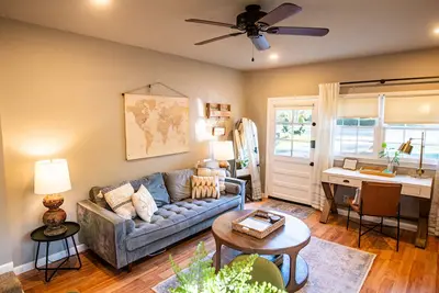 Image de Clean, Private Guesthouse-9 min. to Downtown Charleston, 15 min. to FollyBeach!