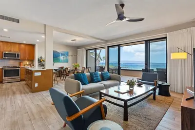 Image de Spectacular beachfront Platinum Condo; Stunning Views; Steps to fab snorkeling. 🤙🏽