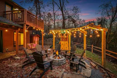 Sauna - Hot Tub - Pools - Game Room - Playground