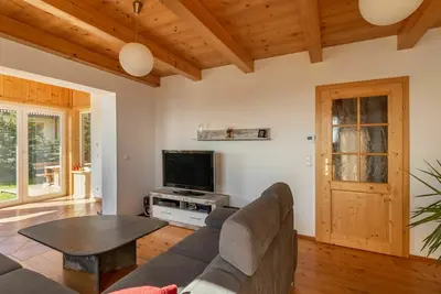 Image de Joli appartement pour 10 personnes avec Wifi, Tv, patio et parking