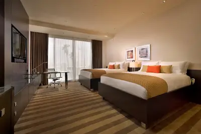 Image de Enjoy Our Stress-Free Experience with Outdoor Pool and Shuttle | 3 Rooms