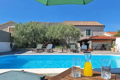 Image de Maison confortable à Drage avec jacuzzi