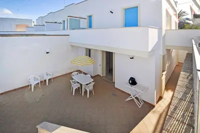 Image de Bel appartement de 2 chambres à.