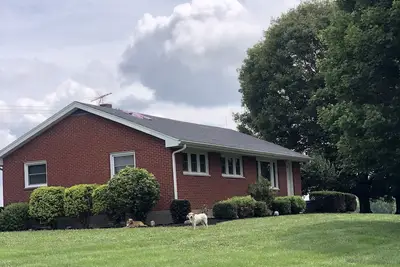 Image de ArkEncounter, Creation Museum, Bourbon & Wine Trail, Belterra Casino, Farm House