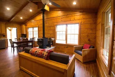 Image de Old World Craftmanship with Modern Amenities