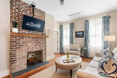 Image de Dianna Browns Place | Historic District