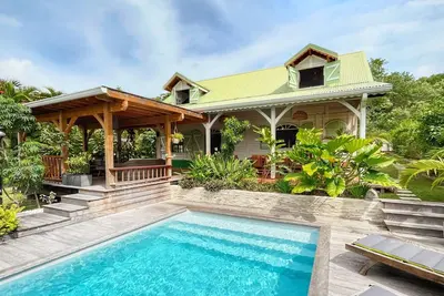Image de Grande villa 5 ch. et piscine Green Mango-Diamant