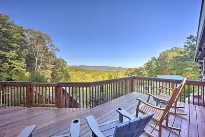 Image de Game Room + Mtn Views: Family Blue Ridge Retreat
