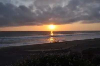 Image de Carlsbad Village, Great Beach Access, Shops & Restaurants