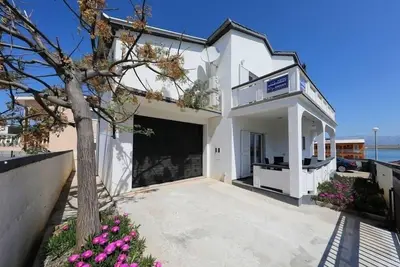 Image de Vacation apartment/apartment for 4 guests with 72m² in Vir (144200)