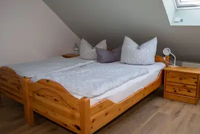 Image de Cozy vacation apartment with beautiful garden