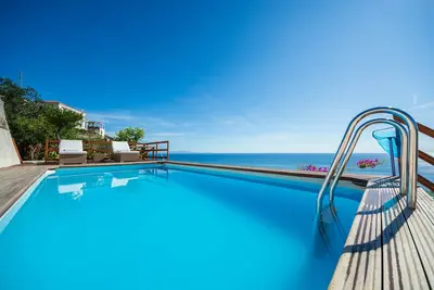 Image de \"Villa Costanza\" with private pool and jacuzzi sea view - Amalfi Coast