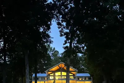 Image de Hemingway Pointe – Luxury Lakefront Getaway in Deerfield Resort, Norris Lake