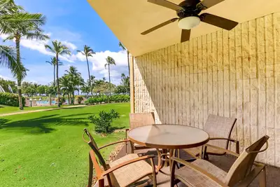 Image de In the Action! Ground floor steps to ocean view pool