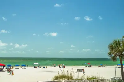 Beach Place 110 3 Br Gulf Front