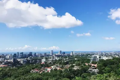 Image de Artsy modern well appointed 1br/1ba