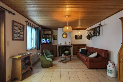 Image de Maison Vosgienne Charmante: 2 Chambres, Cheminée, Proche Gérardmer, Parfaite pour Familles et Fêtes