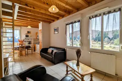 Image de Gîte à Gérardmer - Proche lac et pistes, Chem cheminée, 2 chambres