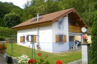 Image de Gîte spacieux et confortable avec terrasse, proche activités montagne, à Ferdrupt