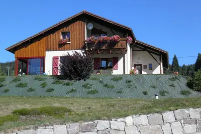 Image de Appartement Confortable avec Accès Facile, Proche Ski et Randonnée