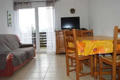 Image de Appartement pour 4 personnes avec parking privatif et vue sur le lac