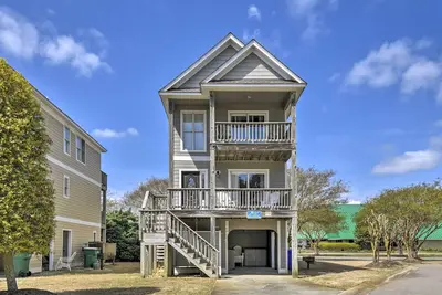 Image de Home w/ Deck in Corolla Light: Walk to Beach!