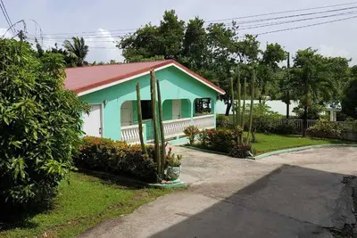 Image de Belle Kaye luxury air-conditioned Bungalow near Golf Course, Marina & Mall
