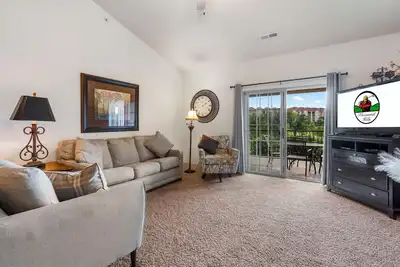 Image de Golf Course Views • Updated Condo Near Branson Shows & Dining