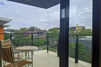 Image de Stylish 3 bedroom apartment in Windsor, Brisbane