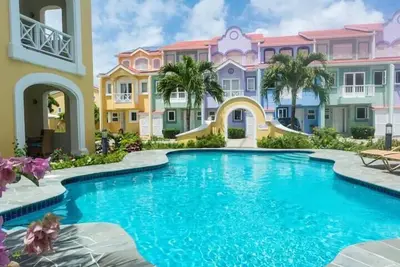 Image de Harbour Villa #4, 1-Bed with Pool+Moorings