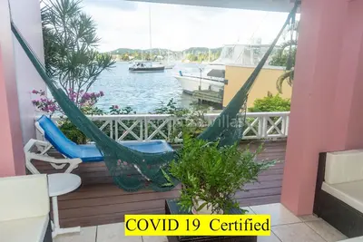 Image de Harbour Villa 14a, 1-Bed Villa, Water-front with Pool