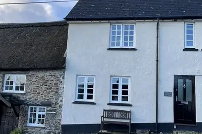 Image de Lovely cottage on the beautiful village square of Chittlehampton