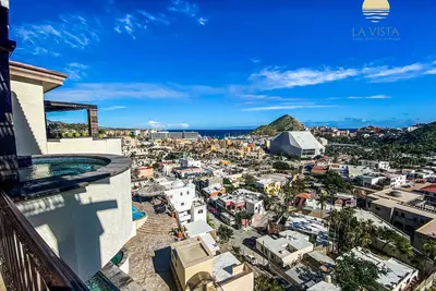Image de La Vista 44, Luxury Ph in Pedregal Overlooking Lands End and Downtown!