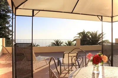 Image de Ideal for families, swimming pool, free wifi, Bbq 5 min from the beaches