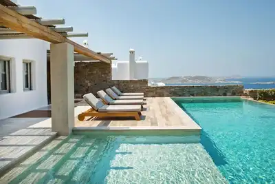 Image de Elegante Villa Mykonos | Villa White Satin | Gym prive | 4 chambres | Vue sur la mer