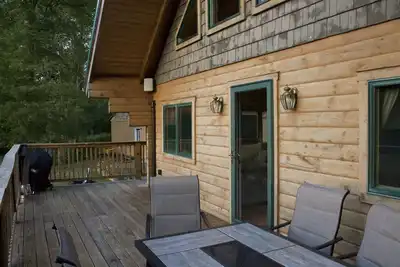 Image de Beautiful Private Cozy Cabin, 3 bedrooms, 5 acres