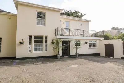 Image de Babbacombe Hall, family friendly, with hot tub in Babbacombe