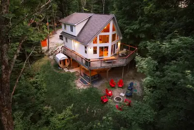 Image de Ski Hill - Hot Tub - Barrel Sauna - Bbq - Private