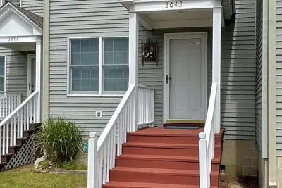 Image de Sun Singer - 2br townhome, Waterview shared pier, deck -Pet friendly No Linens