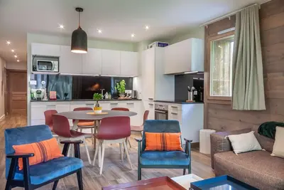 Image de Lapia 1 : T3 + cabine neuf avec jardin au calme proche du centre de Morzine