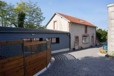 Image de Gîte 4**** au cœur du Berry avec Jacuzzi et Hammam privatif. . .