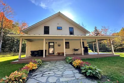 Image de Beautiful Mountain Cabin near Jay Peak Resort!
