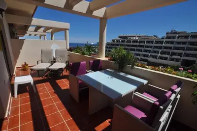 Image de Last minute offer -Wlan freeTOP terrace apartment on the beach heated pool