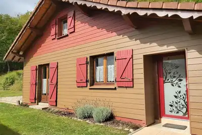 Image de Chalet \"Les Bruyères\", classé 3 * (Classement Meublé de Tourisme 2025).