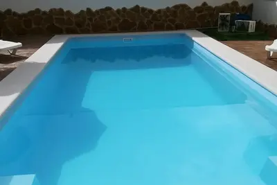 Image de Bungalows en Conjunto Rural con Piscina en Moriles Para Relajarte