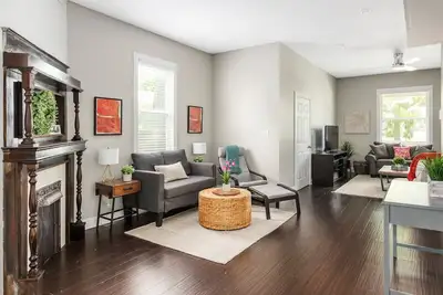 Image de Downtown Retreat 1 mile from city center!