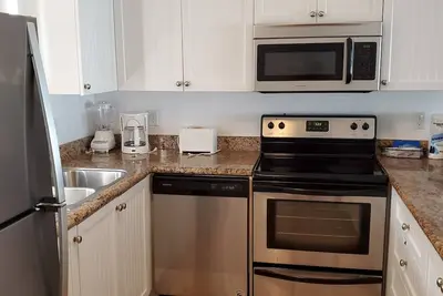Image de \"Beachside Retreat\" 2 Bedroom / 2 Bath