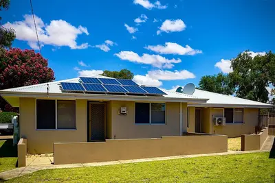 Image de Unit B, Kulin Erindale Units Accommodation