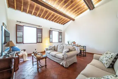 Oltrarno Apartment, in the heart of Florence